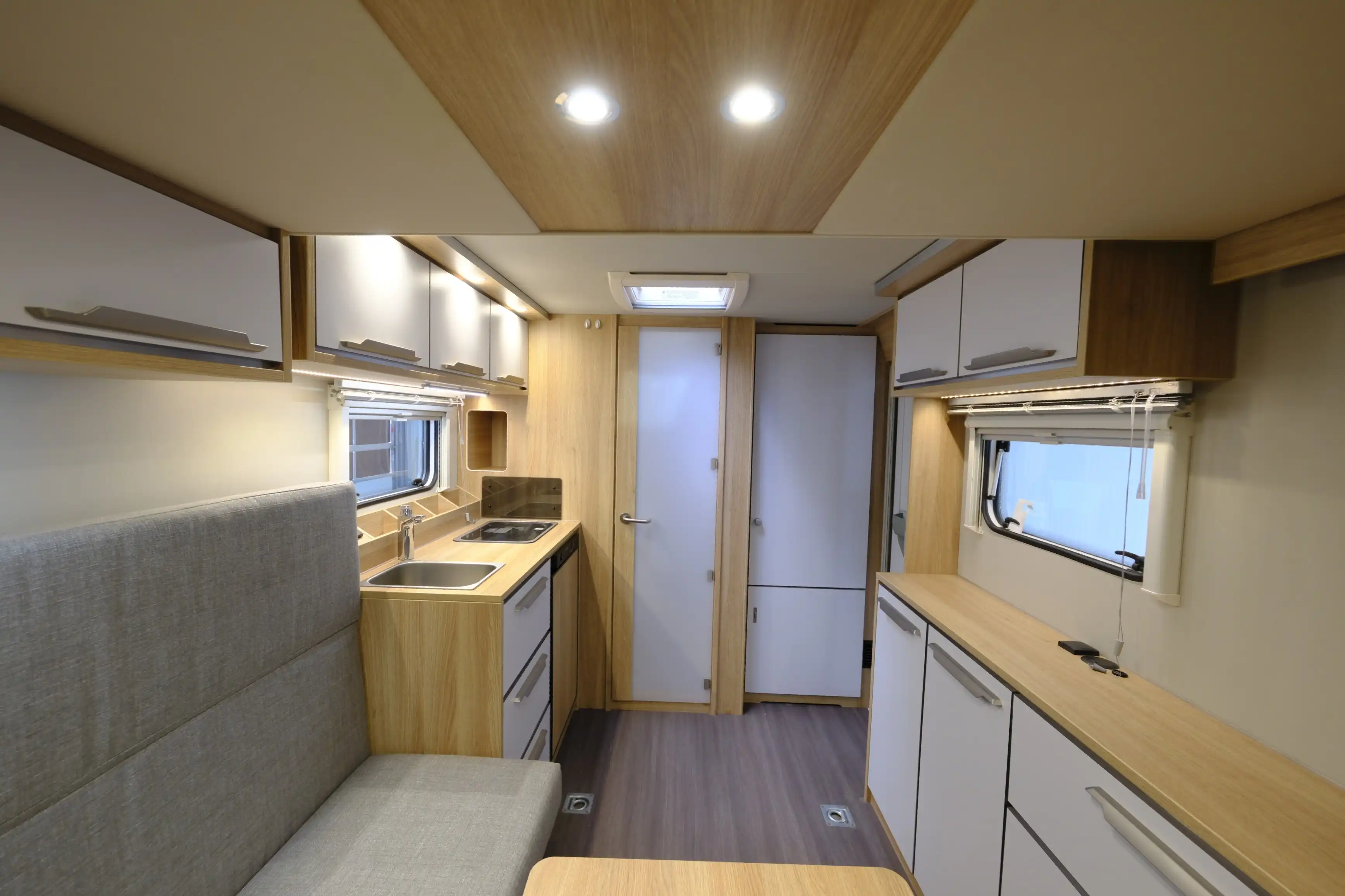 KNAUS Deseo 400 TR